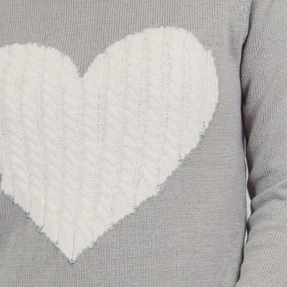 YEMAK Women's Long Sleeve Crewneck Cute Heart Cable Knit Pullover Sweater - Picture 2 of 6